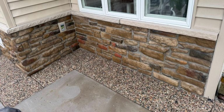 What’s the difference between stone veneer and natural stone?